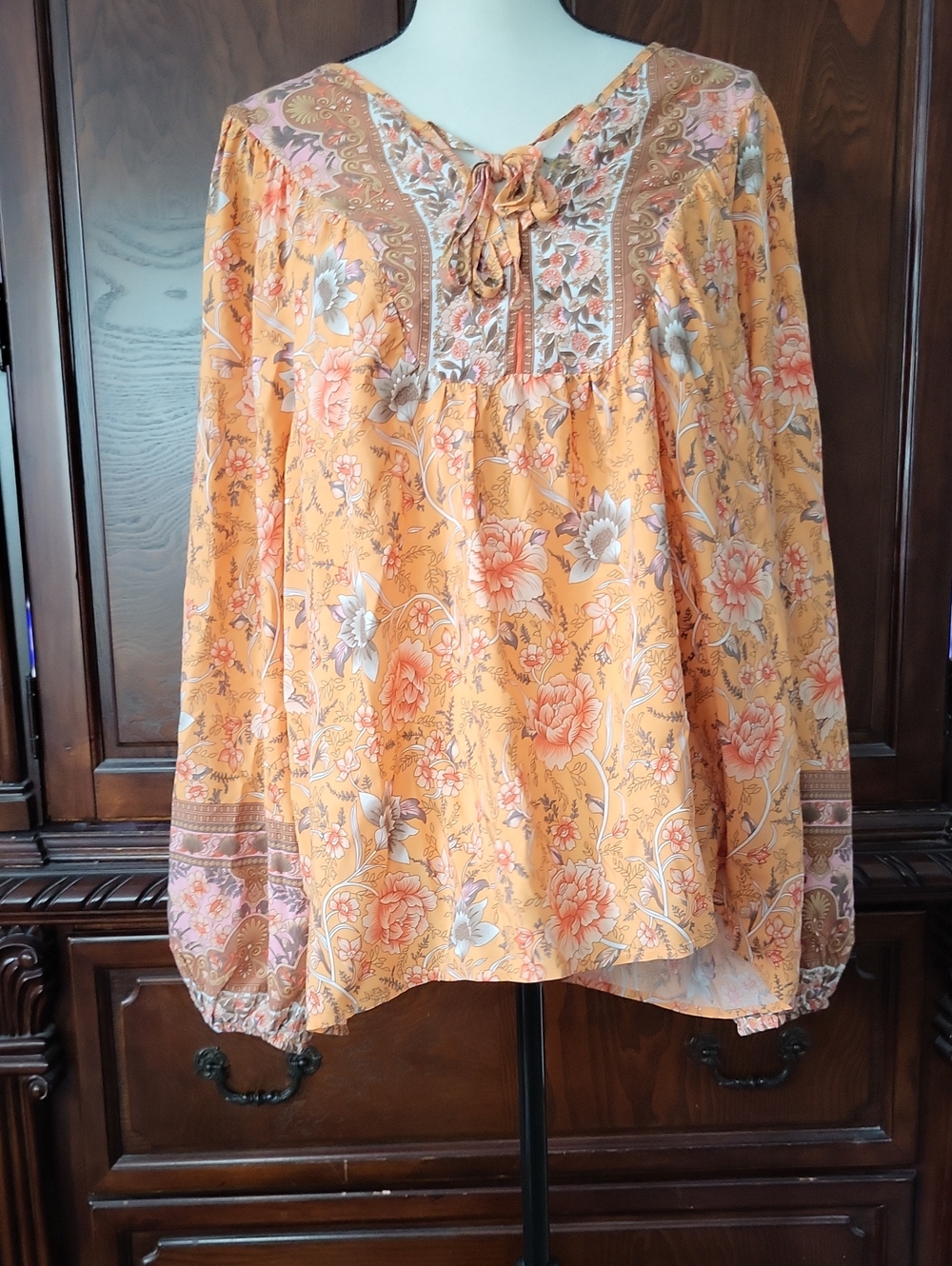Kaywide Boho Floral Tie-Neck Peasant Blouse - Coral Floral